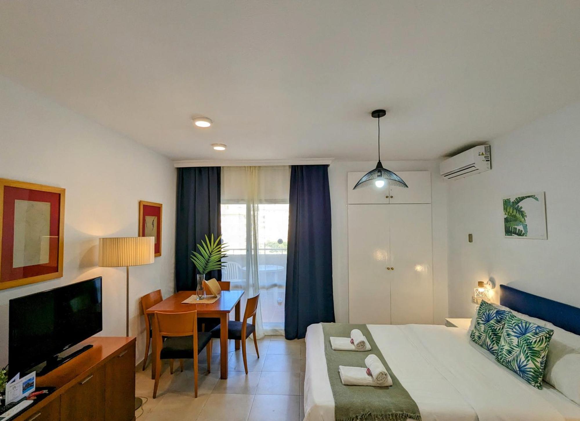Estudio Benalbeach New Benalmádena Exteriör bild