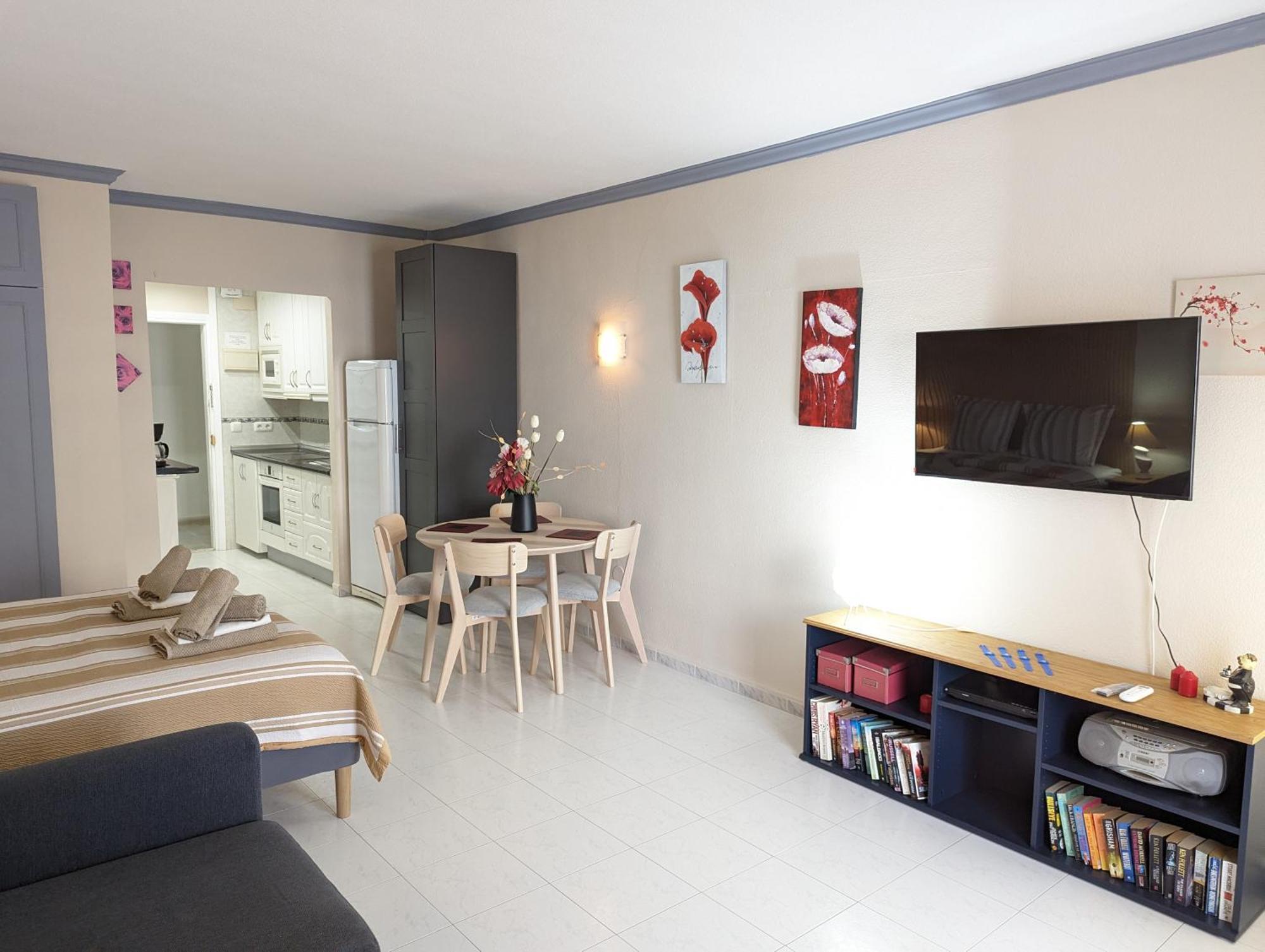 Estudio Benalbeach New Benalmádena Rum bild